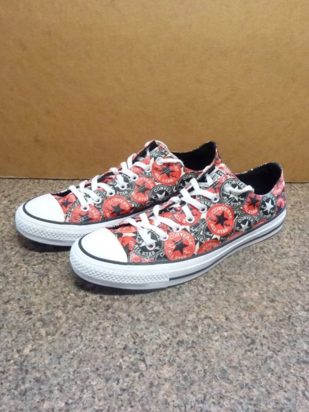 Converse Chuck Taylor All Star unisex SNEAKERS (SIZE Men 11 Women 13 - 166986F)